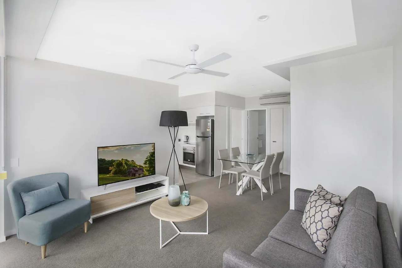 Direct Collective - Sea Breeze Mooloolaba Hotel